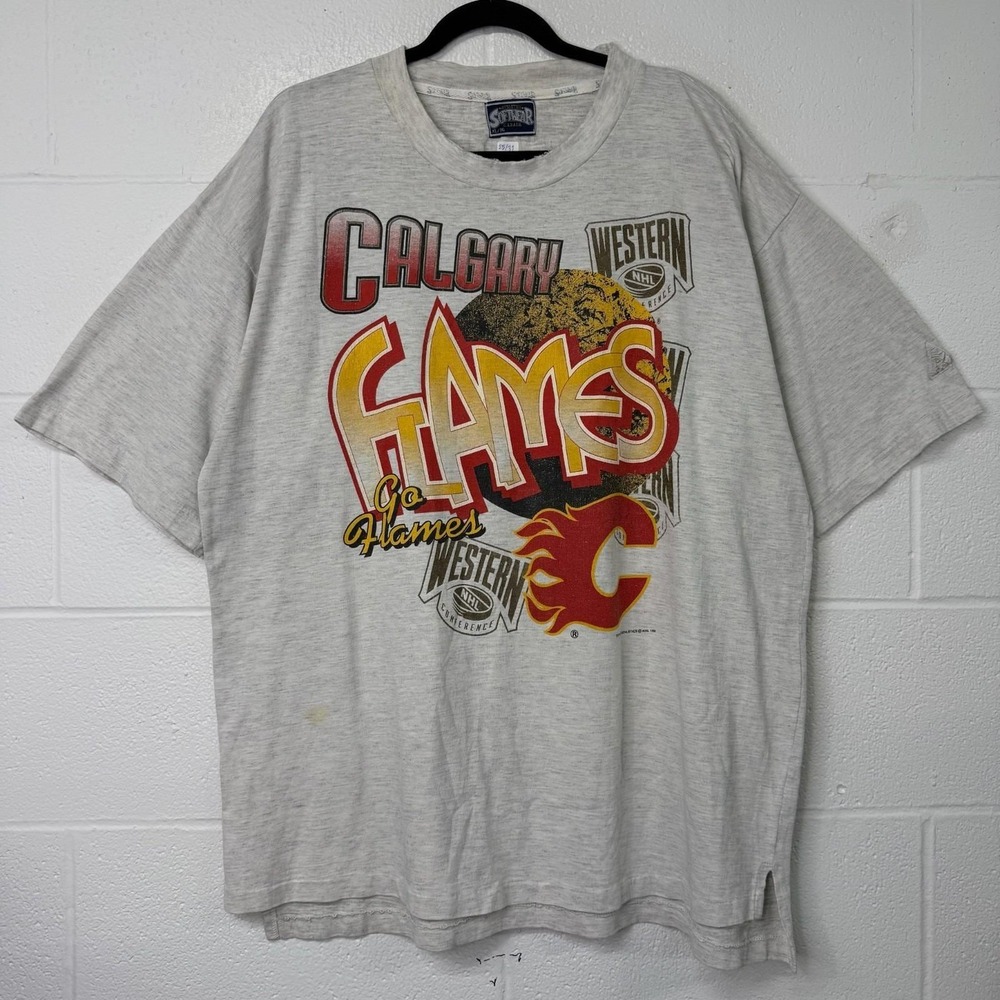 Vintage 90s Calgary Flames NHL T-Shirt Hockey Size XL Grey Softwear Athletics